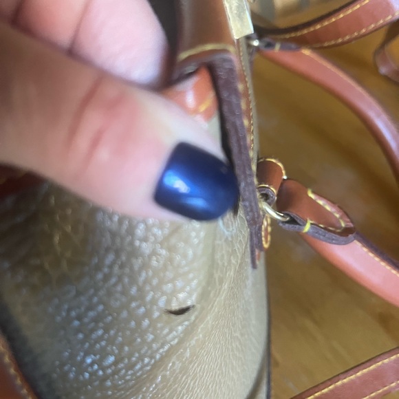 Unique Dooney & Burke Purse - Picture 4 of 14